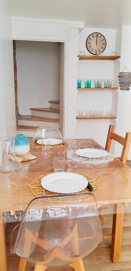Thuir, Charmante Maison T2 Climatisee Villa Bagian luar foto