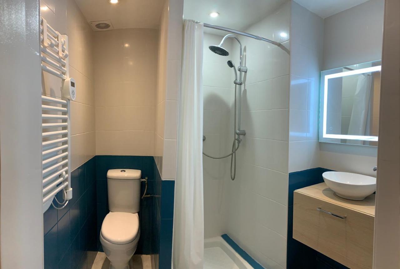 Thuir, Charmante Maison T2 Climatisee Villa Bagian luar foto